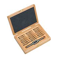 Jogo de Machos Maquina em Caixa Madeira.DIN Padrão
Machos Manuais DIN 352

Machos Manuais Rosca Métrica.
-M 1-1.2-1.4-1.7-2.0-2.3-2.6

Gira-Machos No. 0